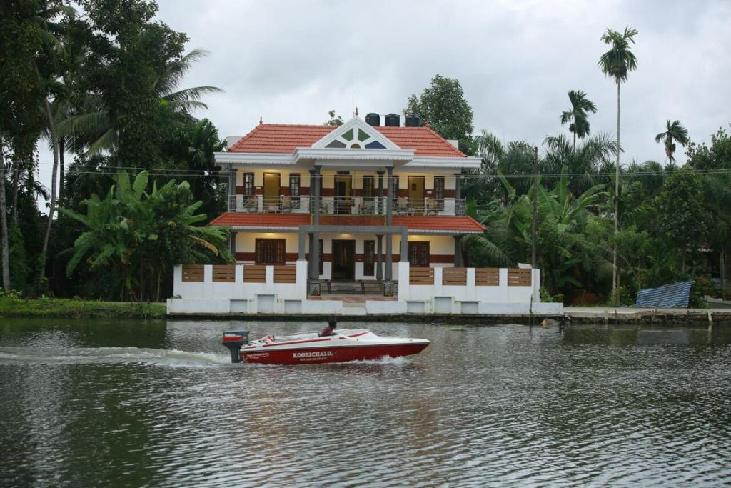 Mango Kerala Homes - Kumarakom