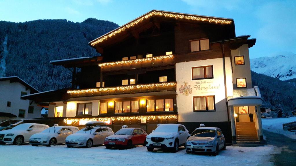 Hotel Garni Bergland - Tyrol