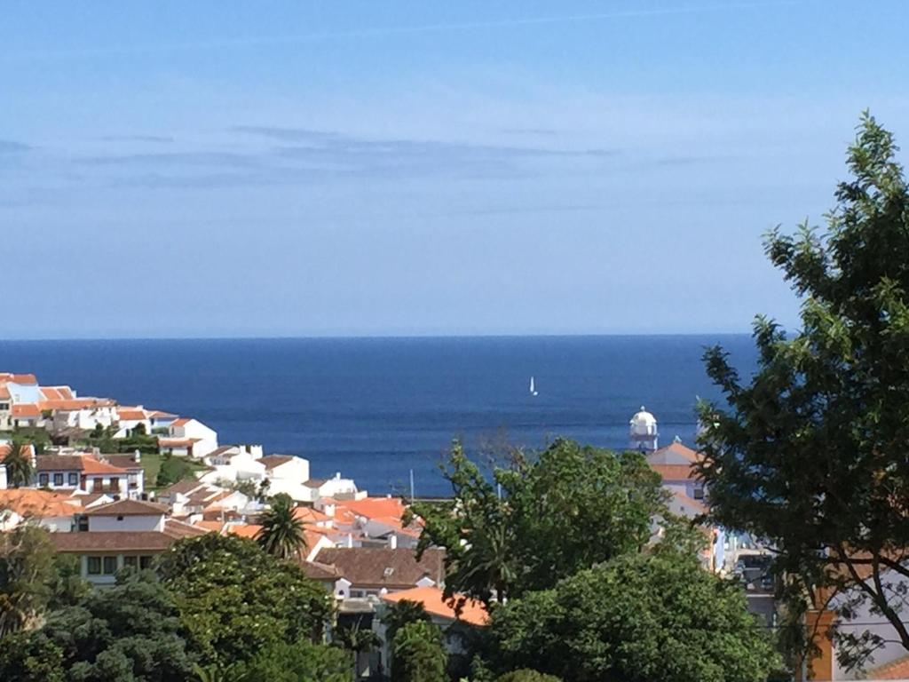House For Holidays In The City Center - Angra Do Heroismo - Azores