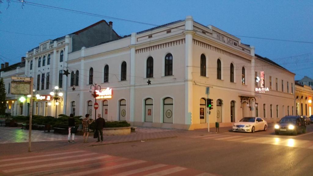 Hotel Dacia - Județul Timiș