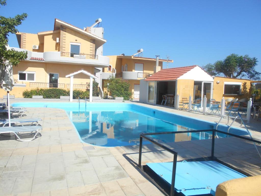 Villa Sofia Is Located 450 Metres F - Rhodes (Greece)