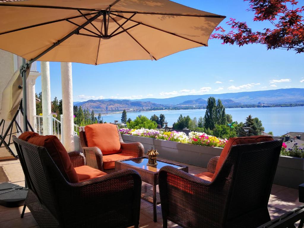 Lakeview Oasis Bed And Breakfast - West Kelowna