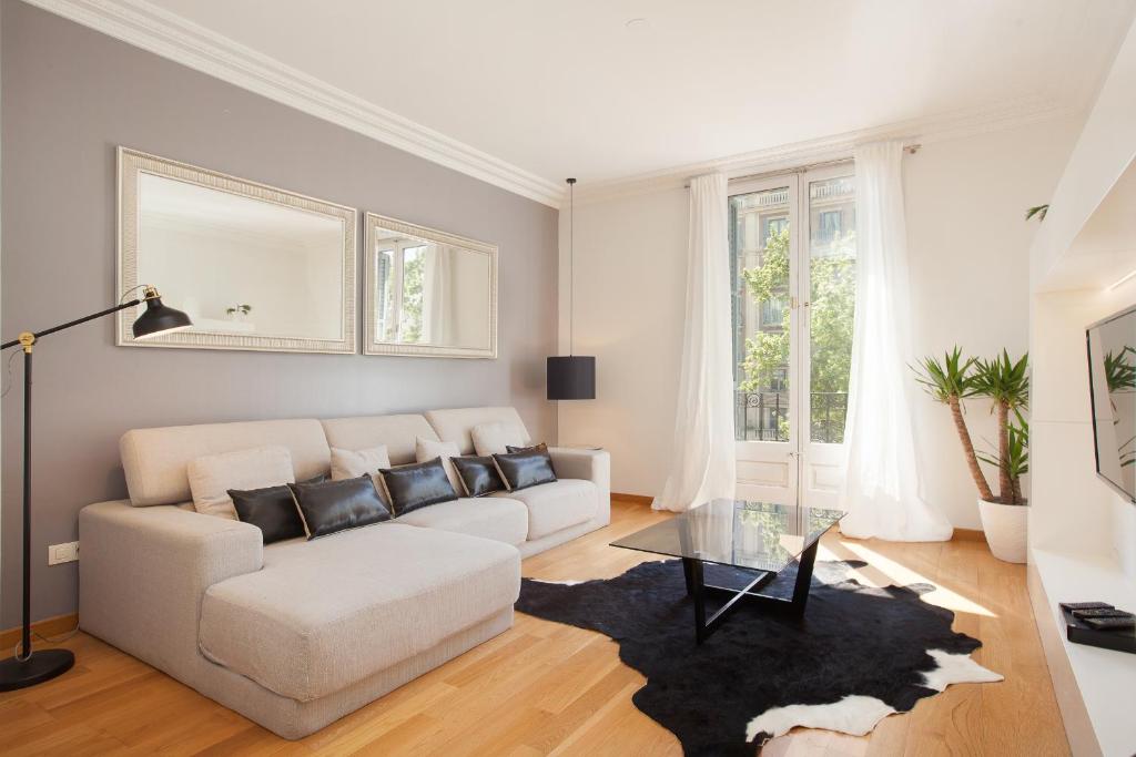 Rent Top Apartments Avenida Diagonal - Santa Coloma de Gramenet