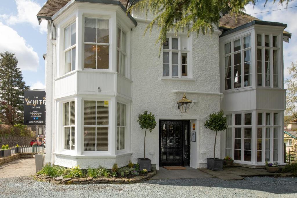 The White Lodge - Bowness-on-Windermere