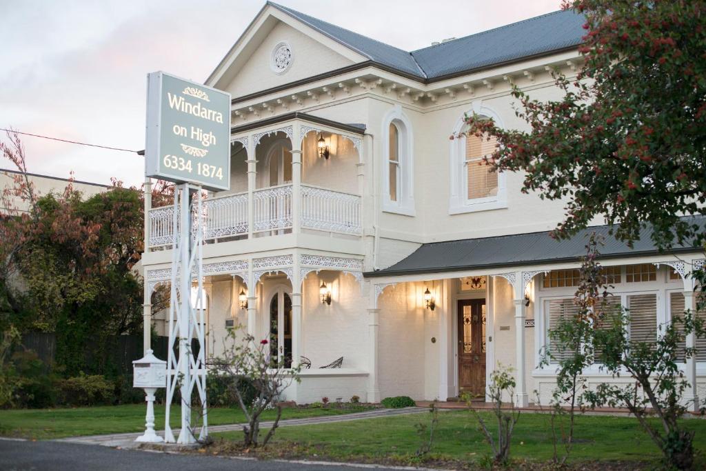 Rm 1 - The Florence Suite 
Windarra On High - Riverside