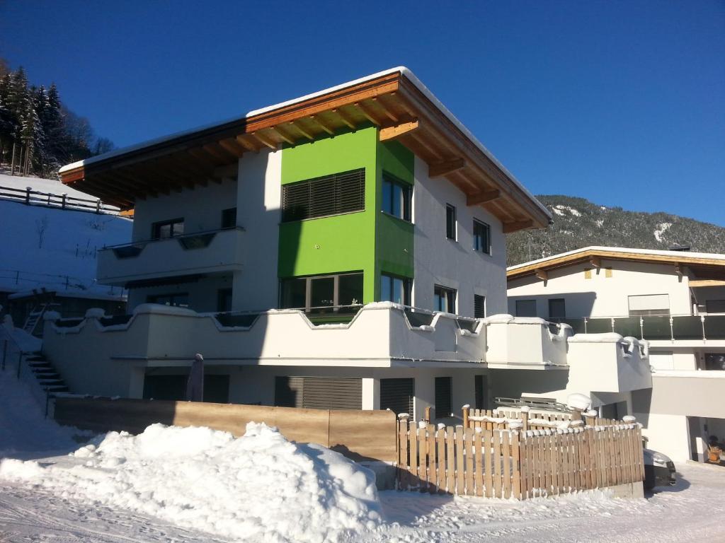 Haus Sabrina - Zillertal, Ravina, Austria