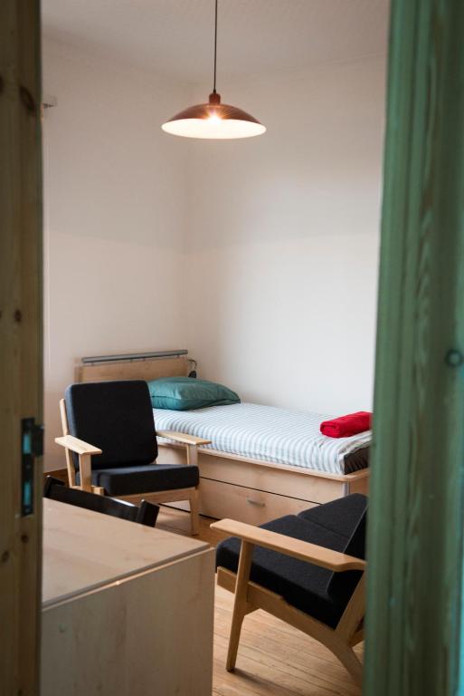 Joyful Bedrooms In Citizen Home Nearby The Center - Antwerpen