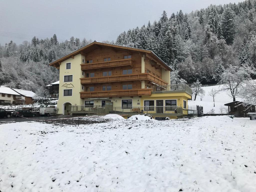 Fiechtl Apartments - Ried im Zillertal