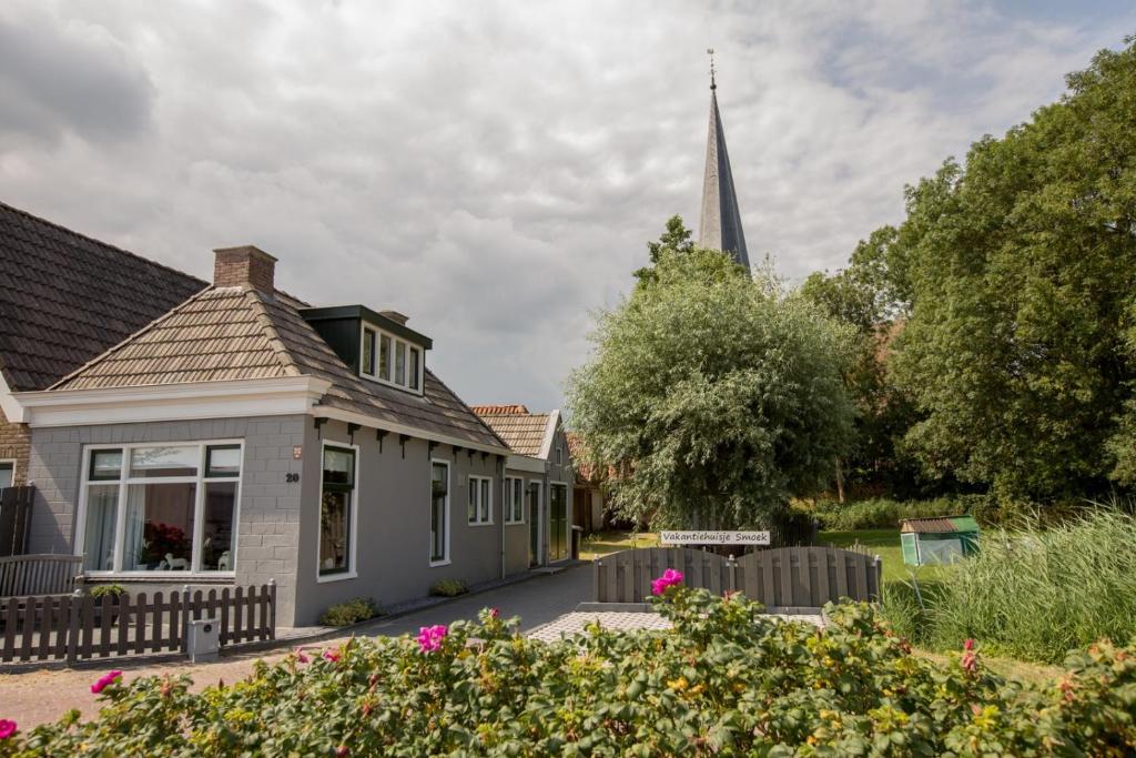 Vakantiehuisje Smoek Holwerd, Aan De Waddenzee - Friesland