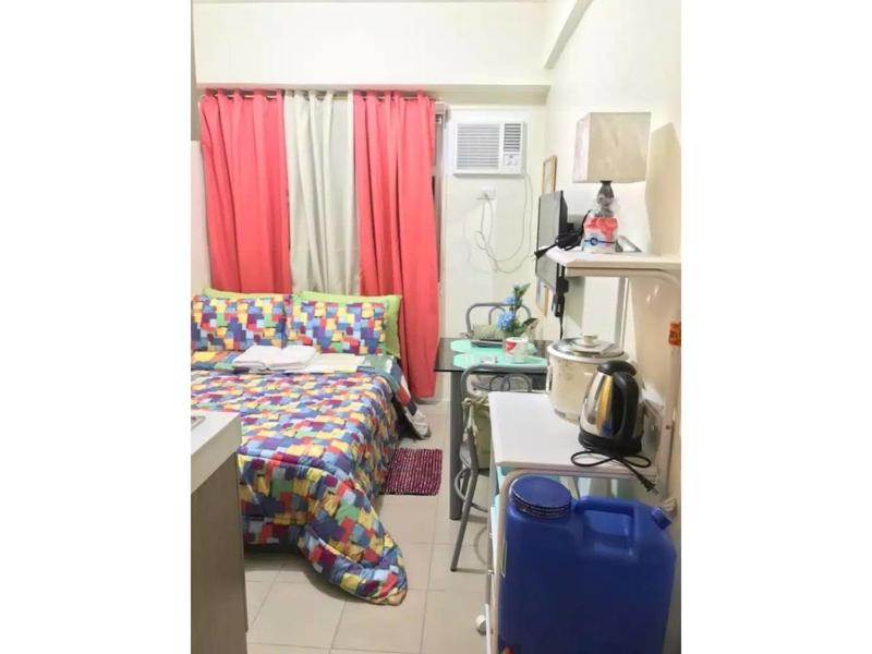 Shanilyn Residency Urban Deca Towers Edsa Mandaluyong Unlimited Internet And Netflix - Pasig