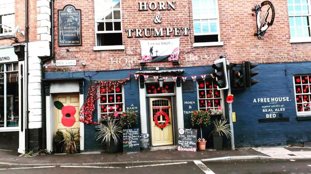 horn and trumpet - Bewdley