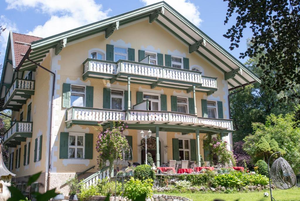 Villa Adolphine - Rottach-Egern