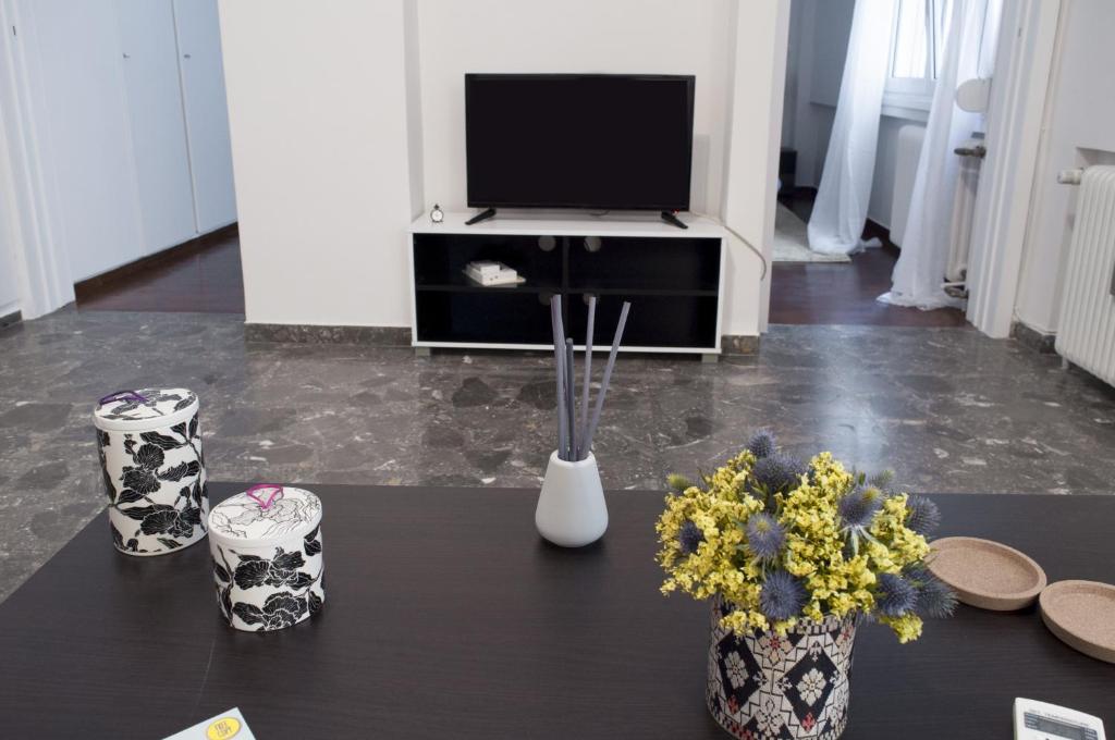 Modern Flat,  Vibrant And Excellent Spot!! - Athen
