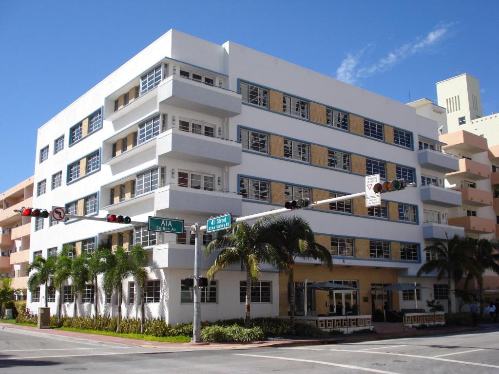 Westover Arms Hotel - Miami Beach, FL