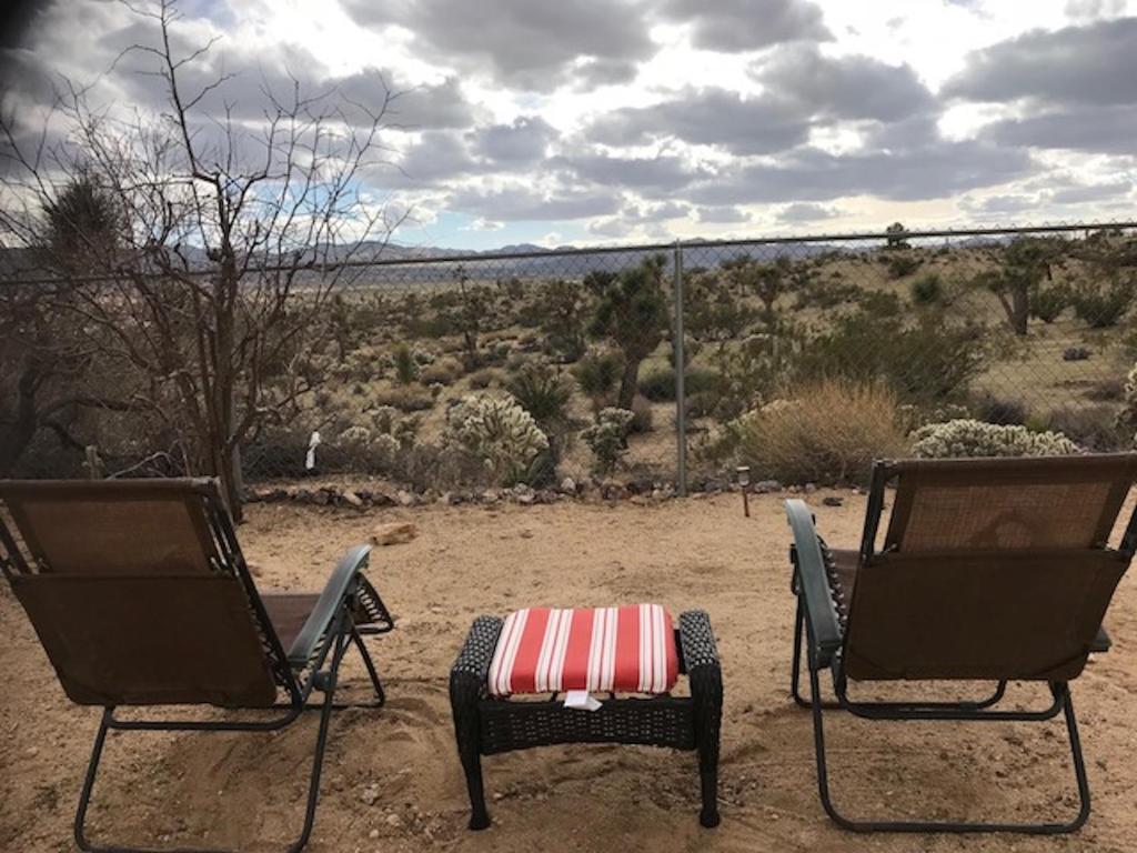 Desert Oasis - Hot Tub And View - Yucca Valley, CA