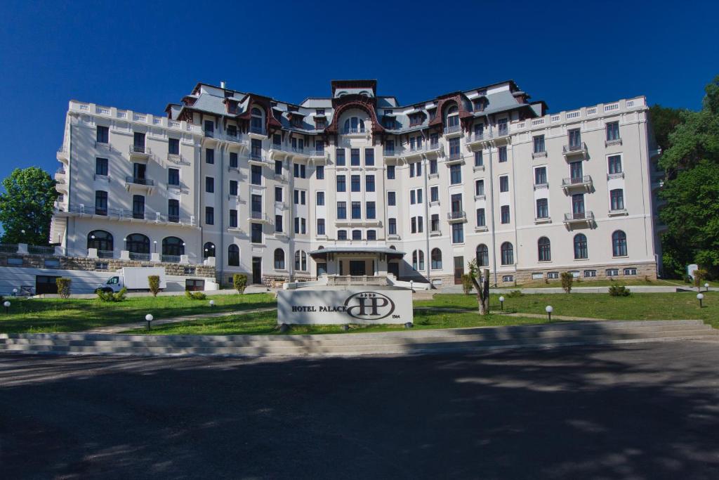 Hotel Palace - Băbeni