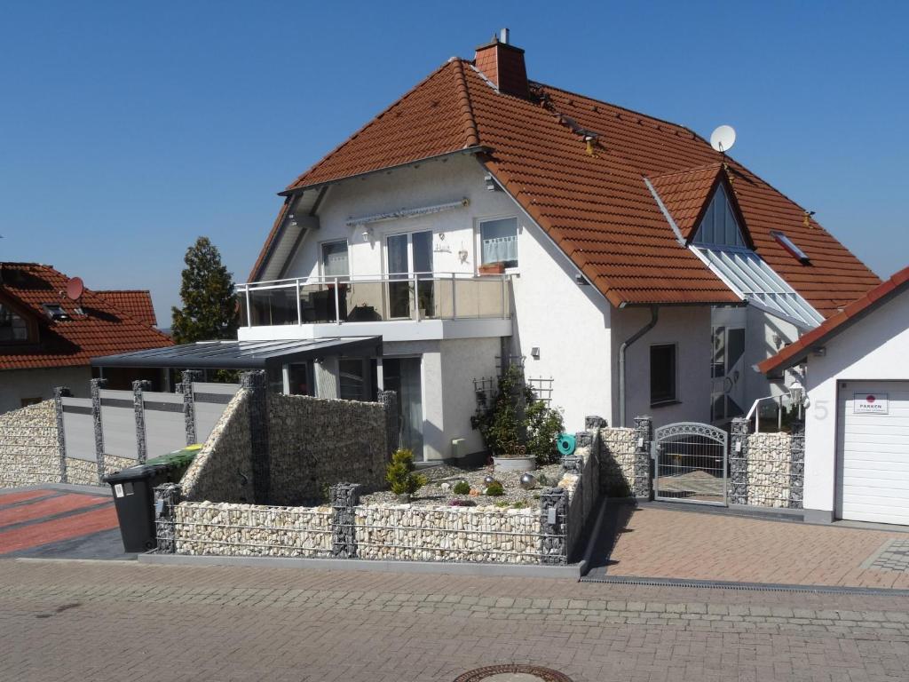 Pension Und Apartment Landhaus Fricke - Habichtswald