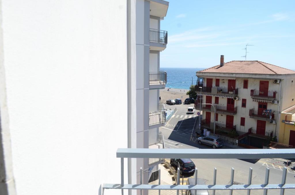 Fondachello Beach House2 - Fondachello-apartments Com - Fiumefreddo di Sicilia