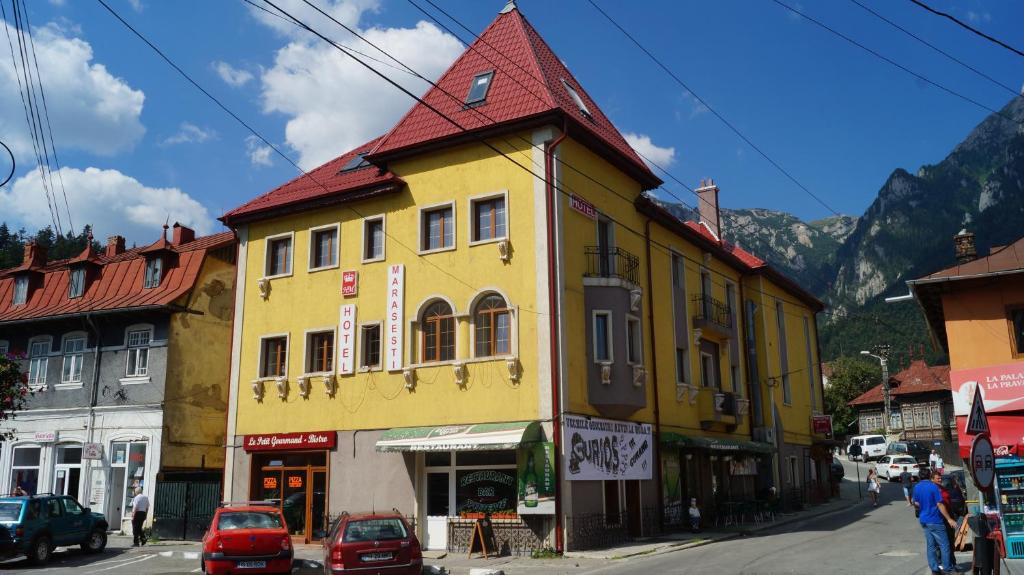 Hotel Marasesti - Județul Brașov