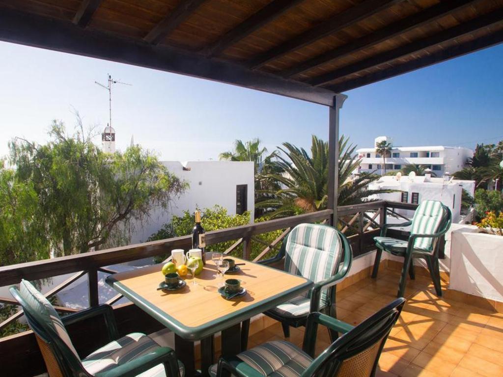 2br Beach House - Solarium & Shower Terrace - 12 - Puerto del Carmen