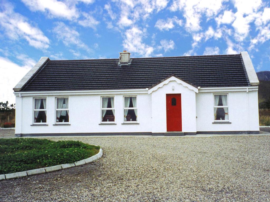 Holiday Home Glenvale Cottage By Interhome - Achill Island