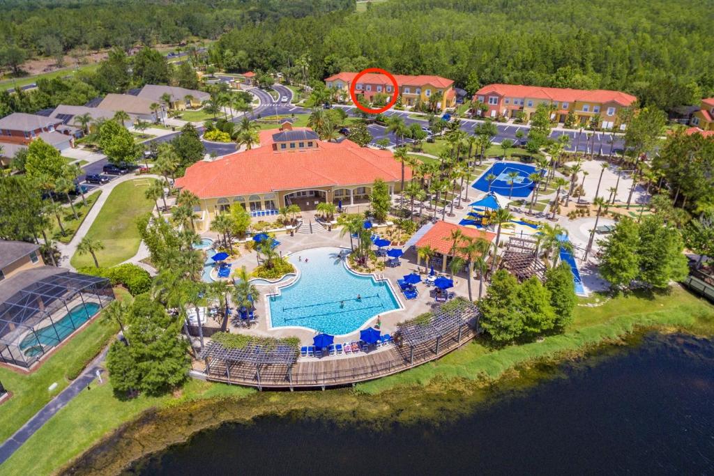 Entire Home - Luxury Resort - 3 Bedrooms - Lake Okeechobee, Florida