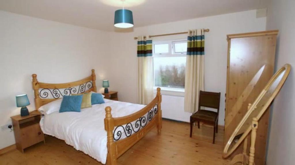 Three bedroom holiday home - Downings