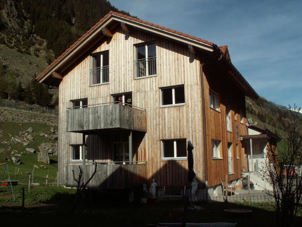 Ferienwohnung Gästehaus Fürlauwi - スイス