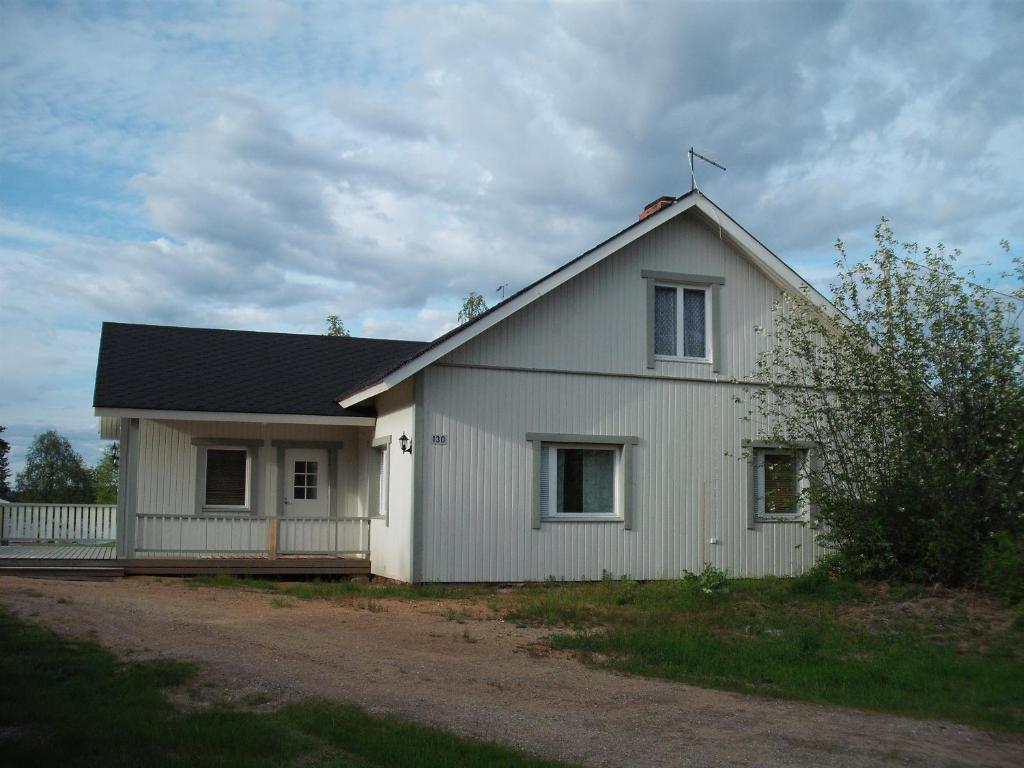 Ahkula House - Inari