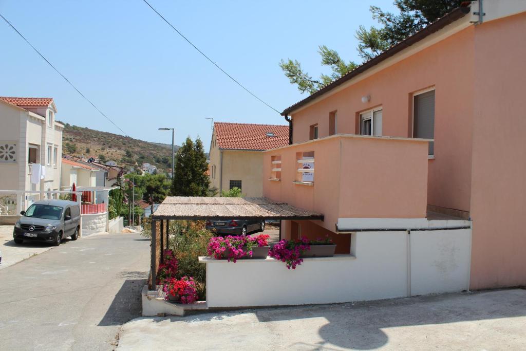 Apartments Luvi - Trogir