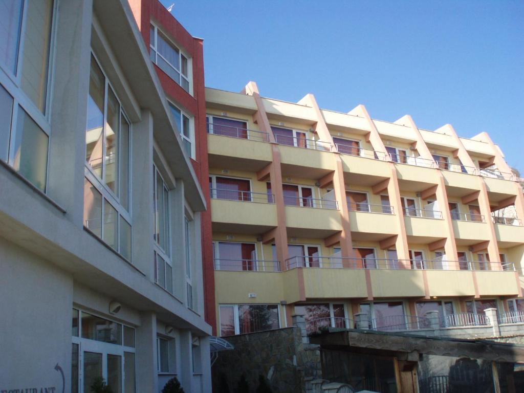 Apartments Einstein - Apartments For Rent - Varna