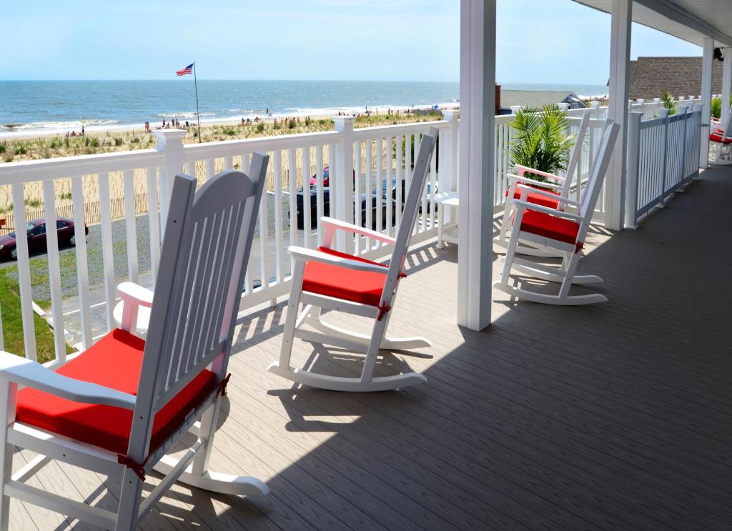 Adams Ocean Front Resort - Delaware