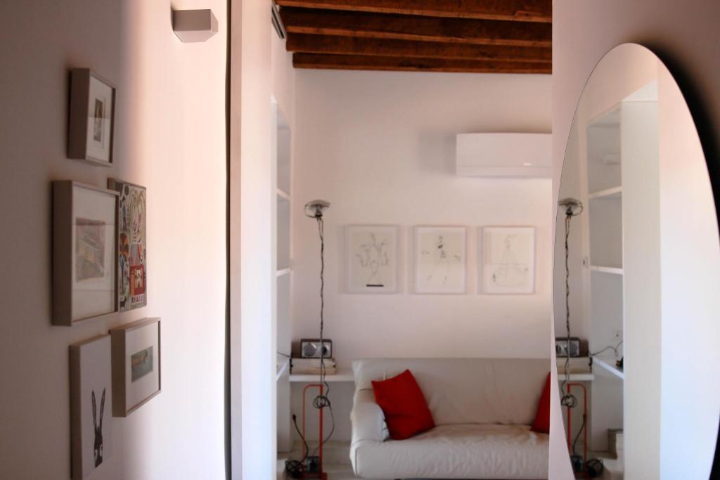 Design Apartment Porta Venezia - Милан