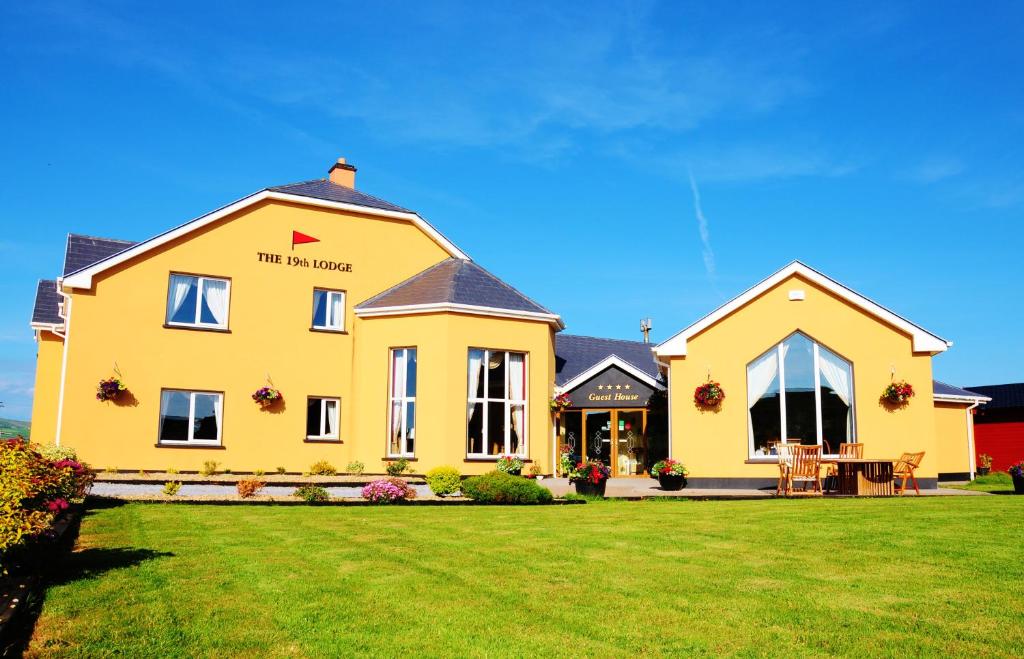 The 19th Golf Lodge - Clare County