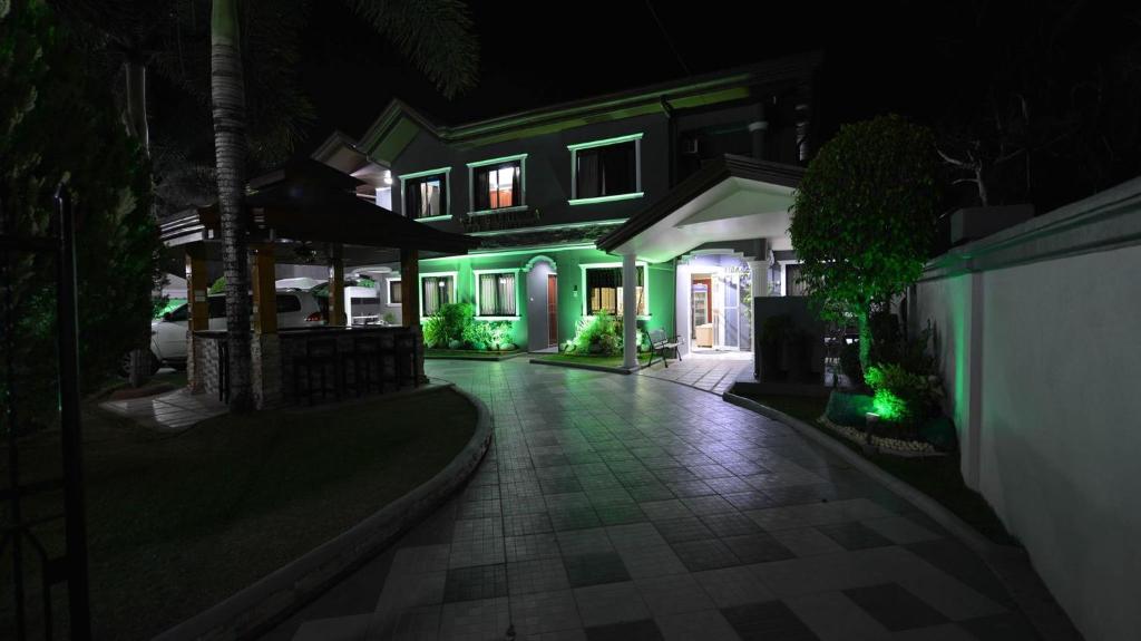 The Gabriella Bed and Breakfast - Baclayon