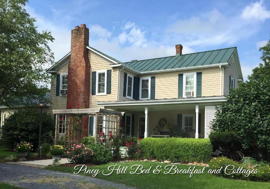 Piney Hill B & B And Cottages - Luray, VA