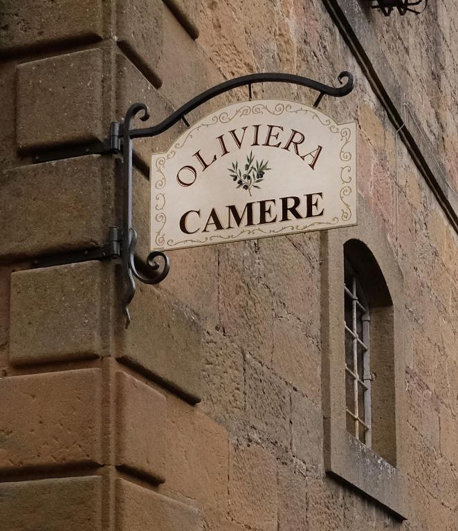 Oliviera Camere - Toscane