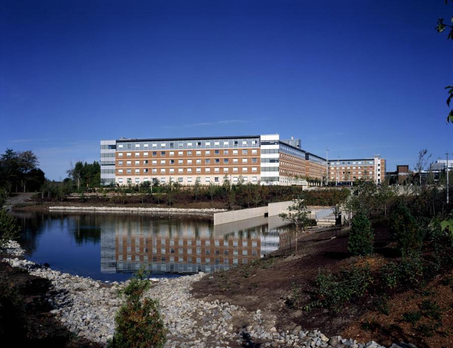 Residence & Conference Centre - Oshawa - Uxbridge, ON, Canada