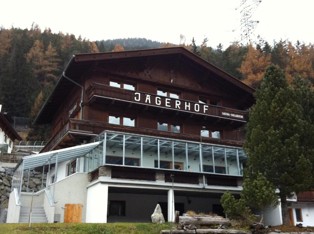Pension Jägerhof - Sankt Anton am Arlberg