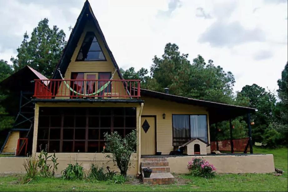 Chalet Amarelo 3 - Colombia
