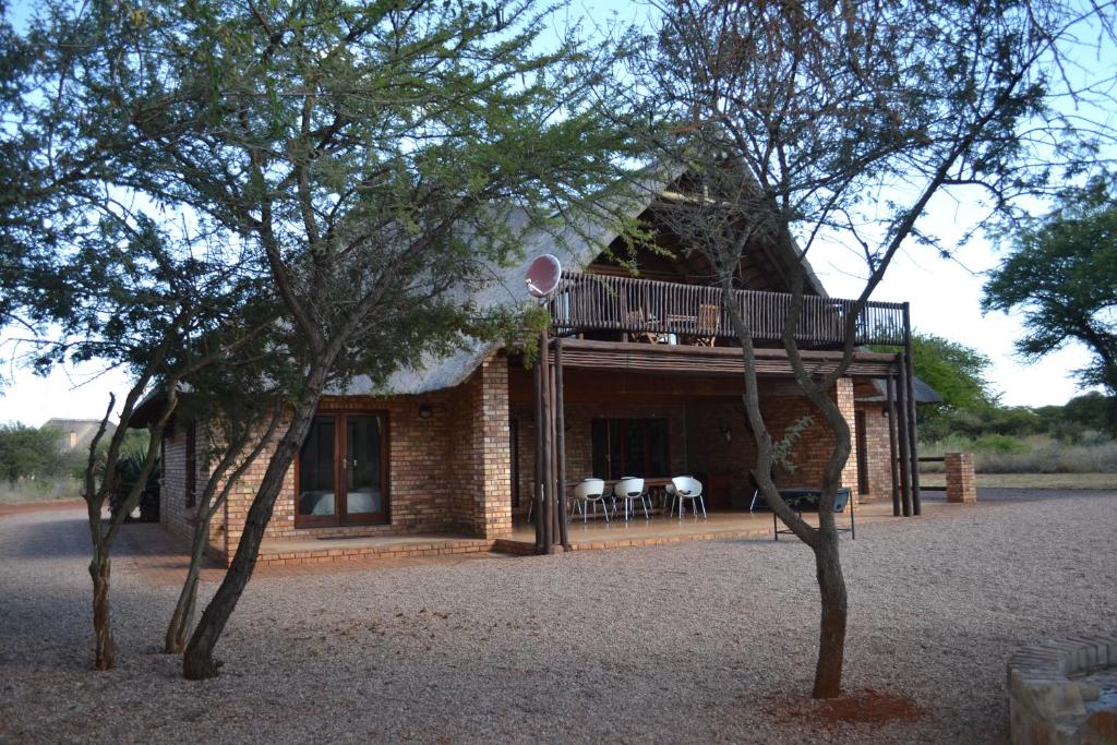 Makhato 84 Bush Lodge - Bela-Bela