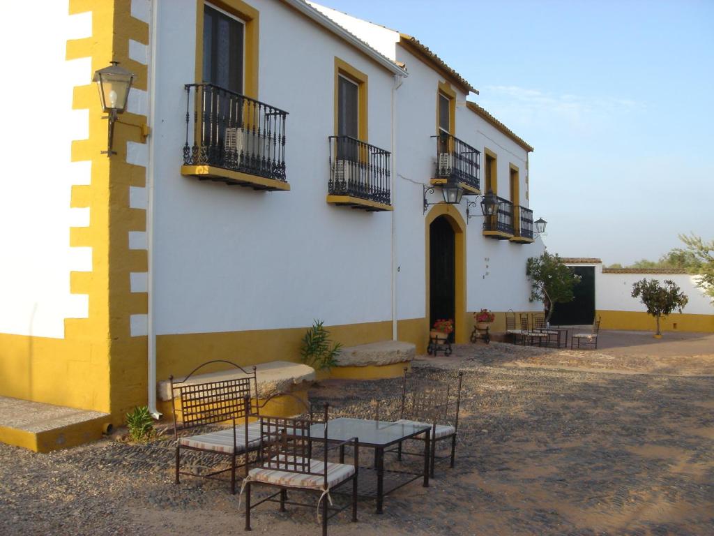 Cortijo Molino San Juan - Villa del Río