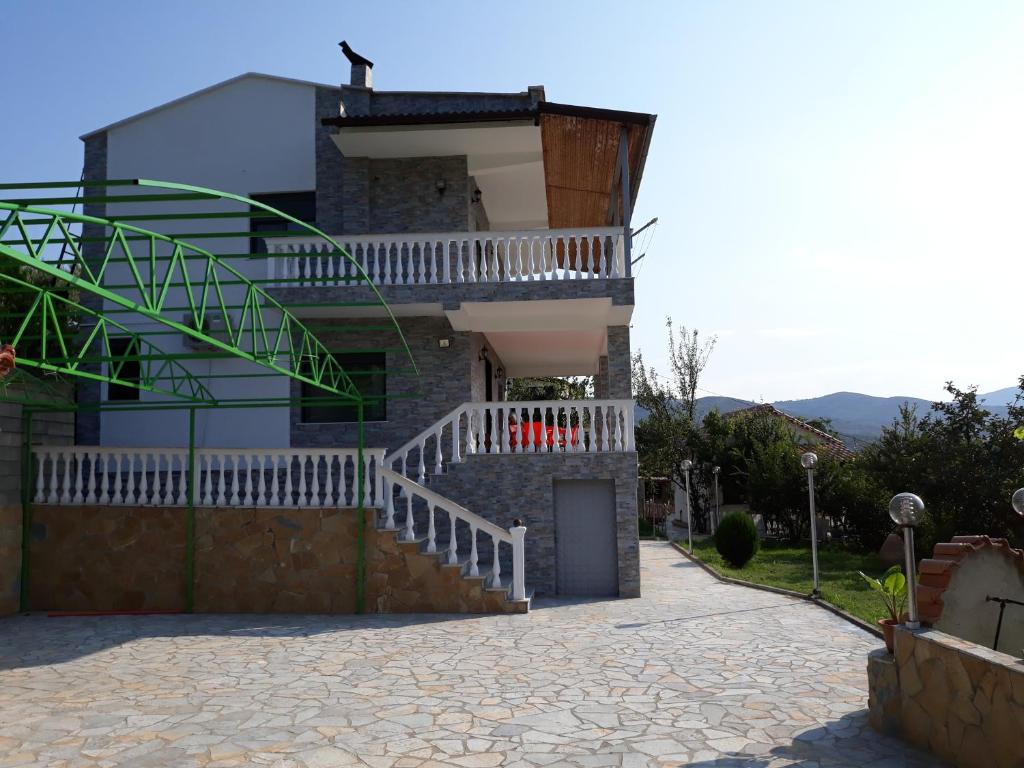 Guest House Xhuljon - Distretto di Berat