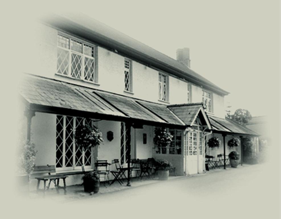 The Clytha Arms - Usk, Monmouthshire