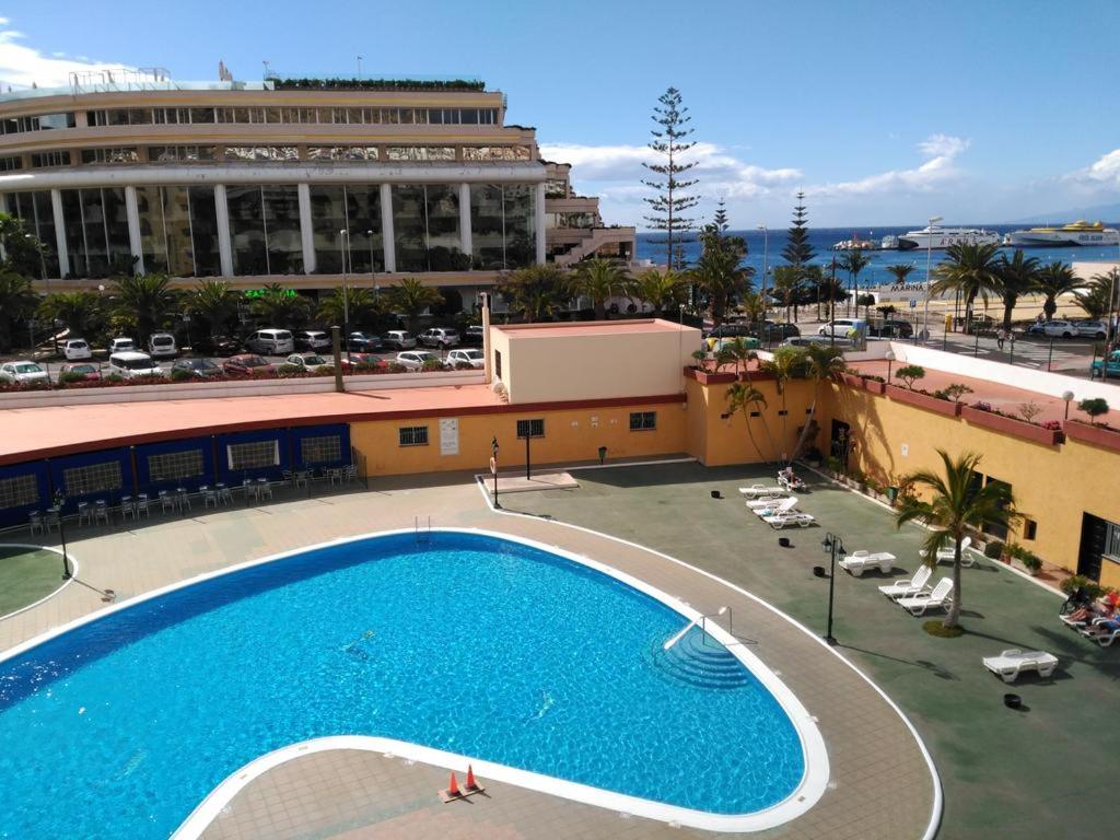 Los Cristianos Con Super Wi-fi En Tenerife. - Playa de las Américas