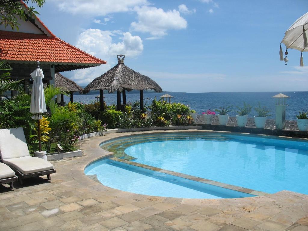 肯巴厘海灘簡易別墅酒店 - 印尼