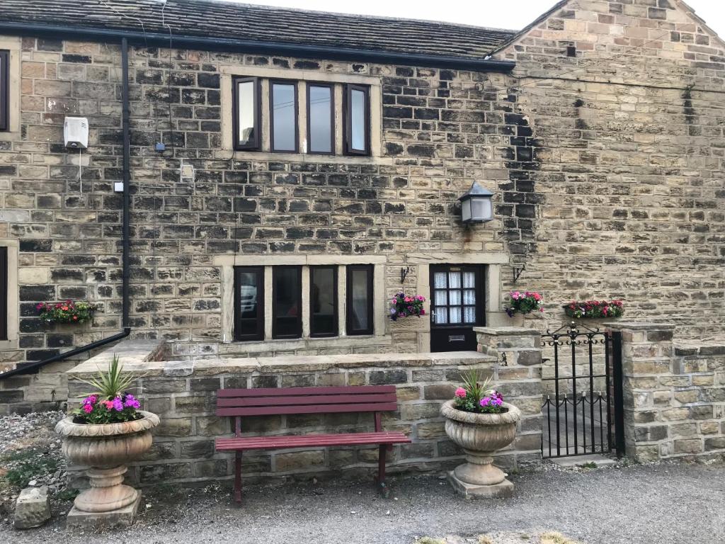 The Cottage, Cosy 2 Bedroom Pet Friendly Perfect For Contractors Free Secure Parking,cctv - Yorkshire