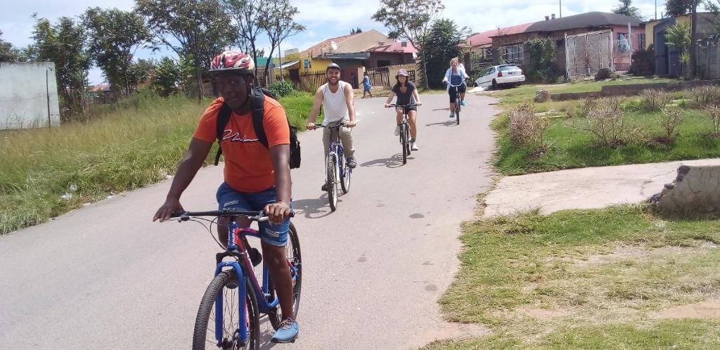 Authentic Bicycle Tours And Backpackers - África do Sul