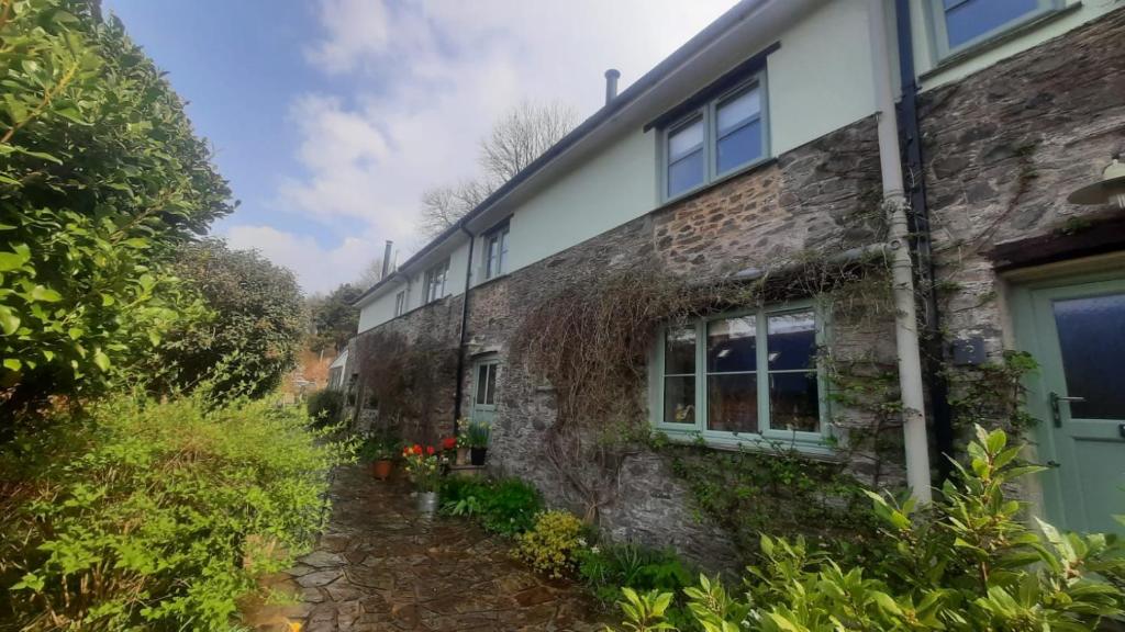 2 Mill Cottages - Torcross
