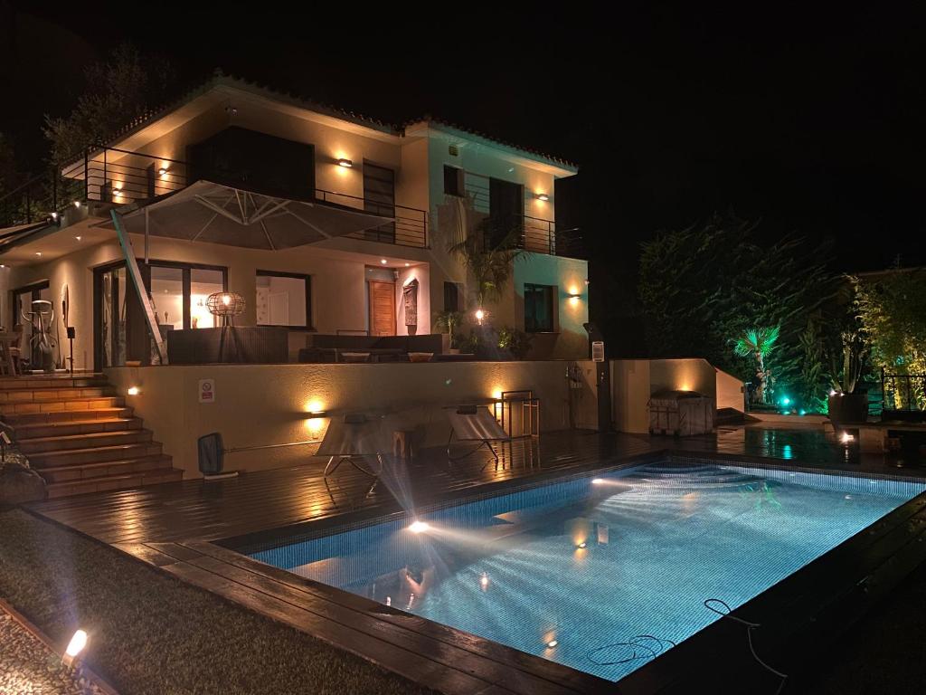 Casa Tanio 150m Walking From The Village And Town Of Tamariu - Palafrugell